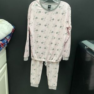 Disney Women’s Minnie Mouse Pajamas